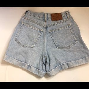 Lizwear vintage high waisted shorts